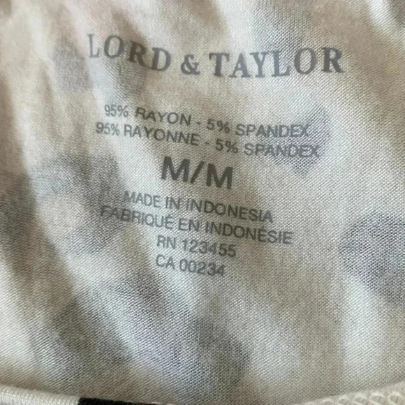 Lord & Taylor  animal print, lightweight, soft, stretchy fitted tank top - Picture 3 of 5